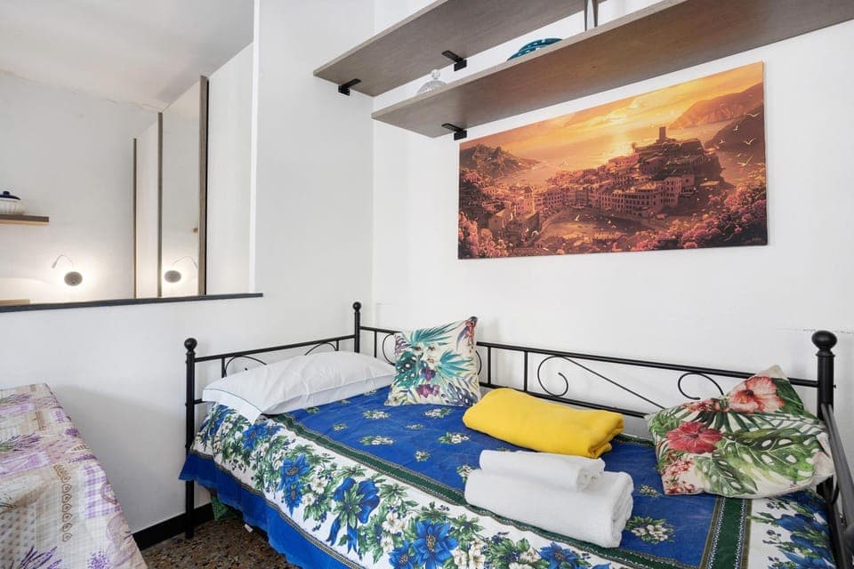 Property building, Living room, Bedroom