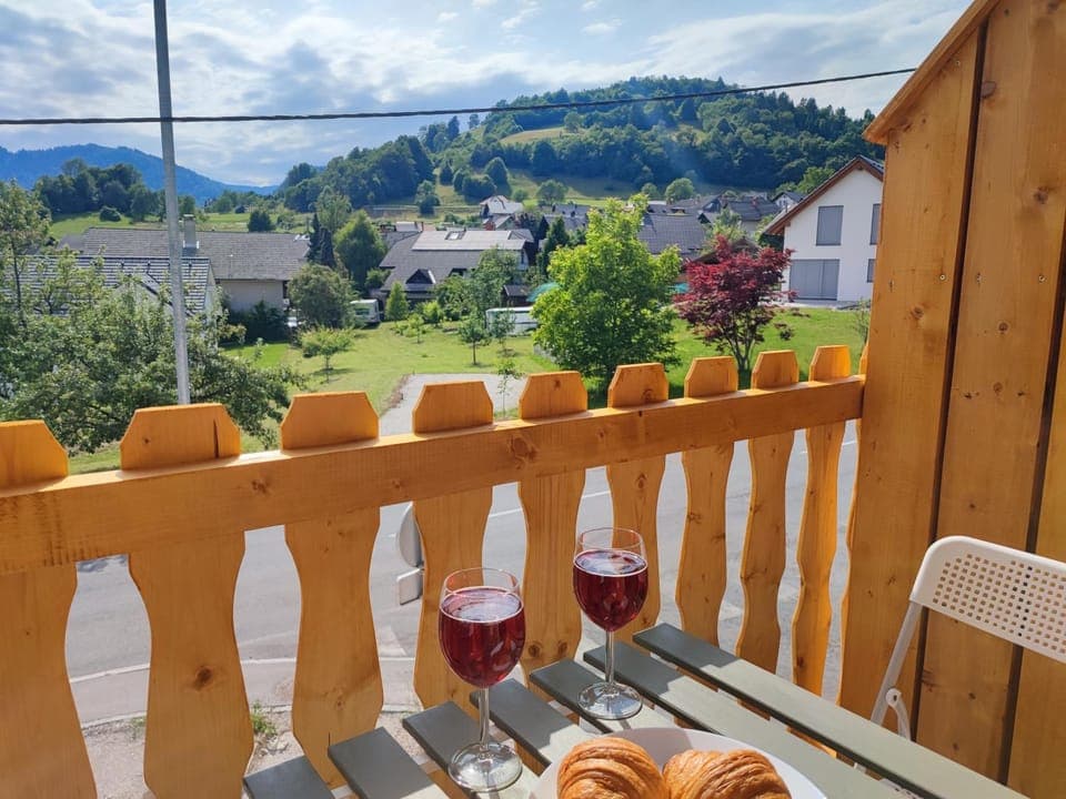 Natural landscape, View (from property/room), Balcony/Terrace