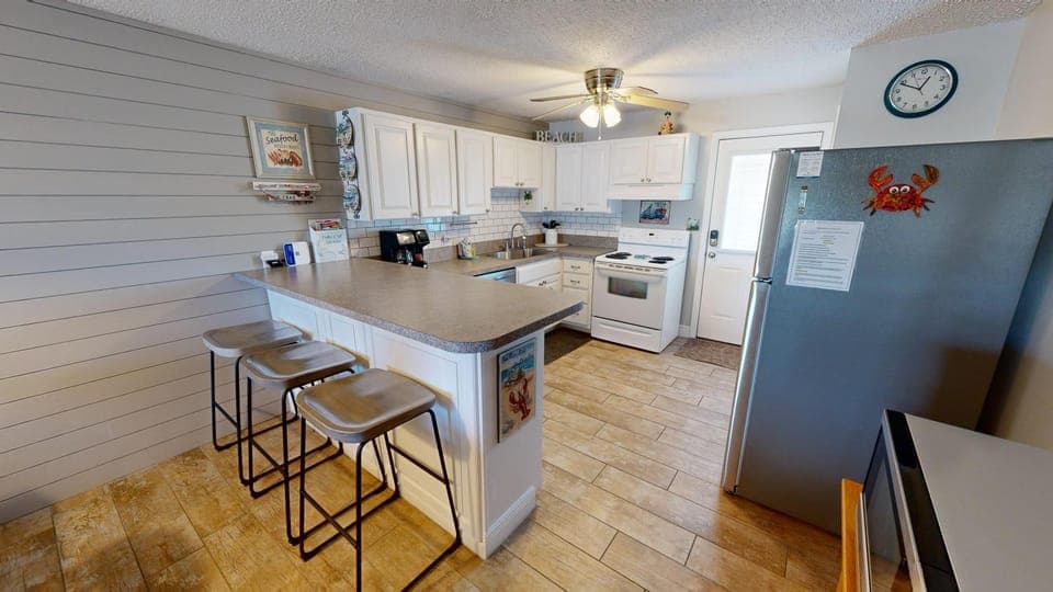 Venus 112- by Holiday Isle Properties Apartment in Okaloosa Island