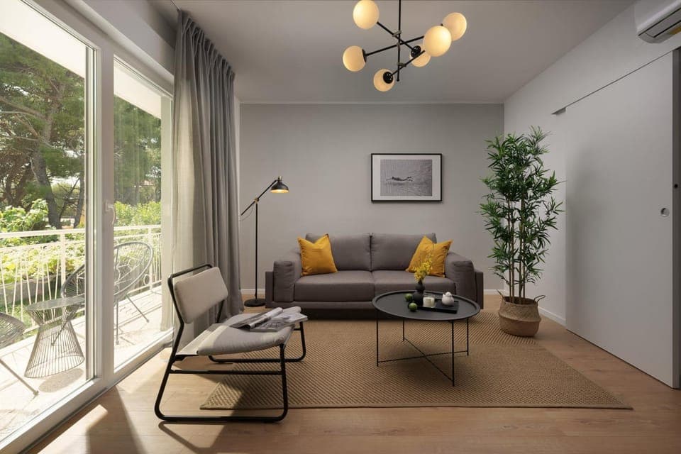 Balcony/Terrace, Living room, Seating area, Garden view, Sea view, Quiet street view, Inner courtyard view