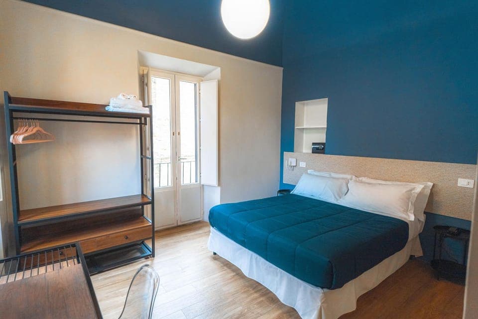 Shower, Bed, Bathroom, Photo of the whole room, Bedroom, bidet, hair dryier, heating, internet, safe, towels, wardrobe, air conditioner