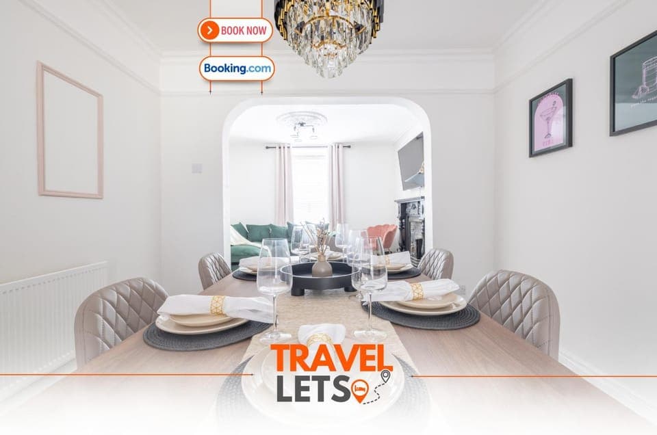 Living room, Seating area, Dining area, Text overlay