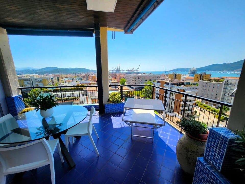 Property building, Patio, Day, Natural landscape, View (from property/room), Balcony/Terrace, Dining area, Sea view