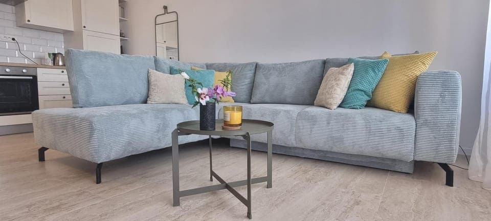 Communal lounge/ TV room, Living room, Seating area, Bedroom