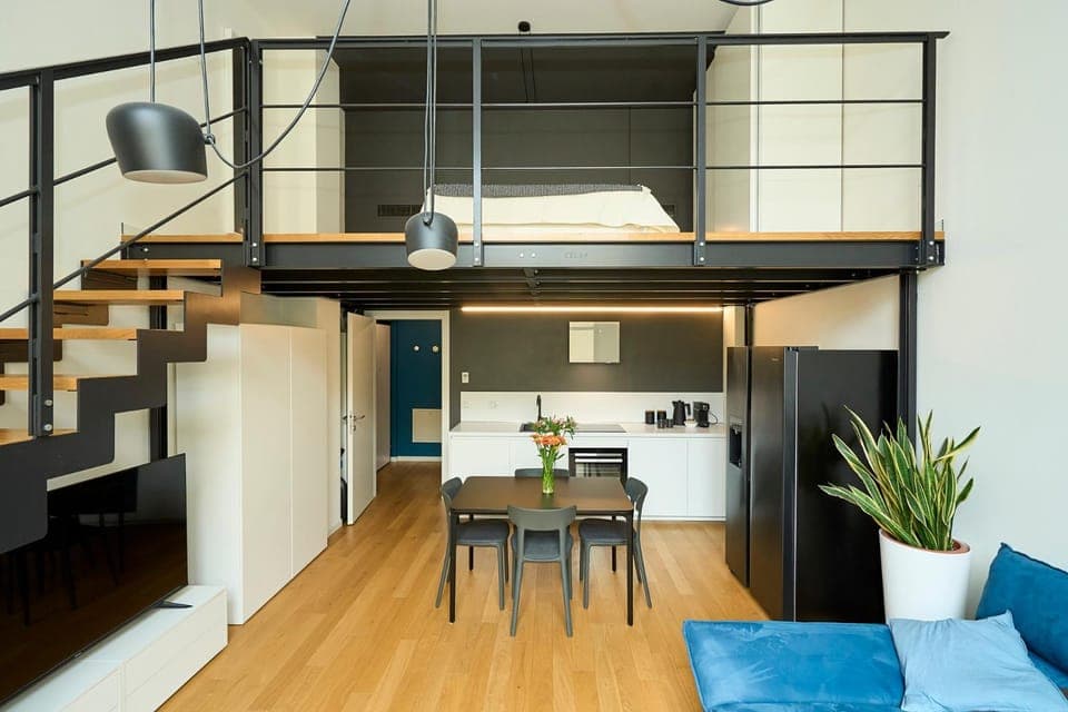 Kitchen or kitchenette, Living room, Seating area, Dining area