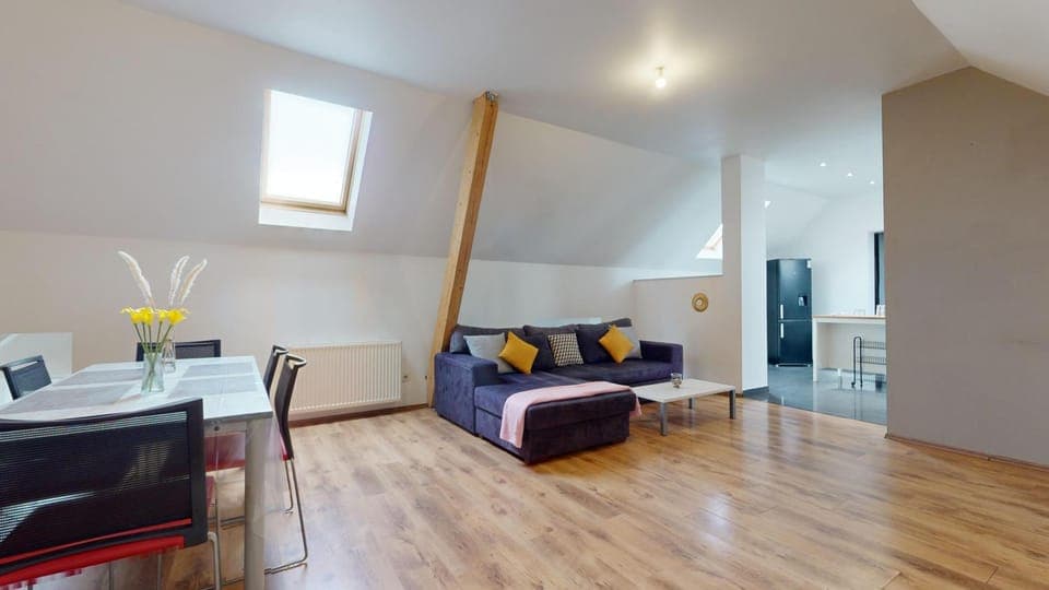 Living room, Seating area, Dining area