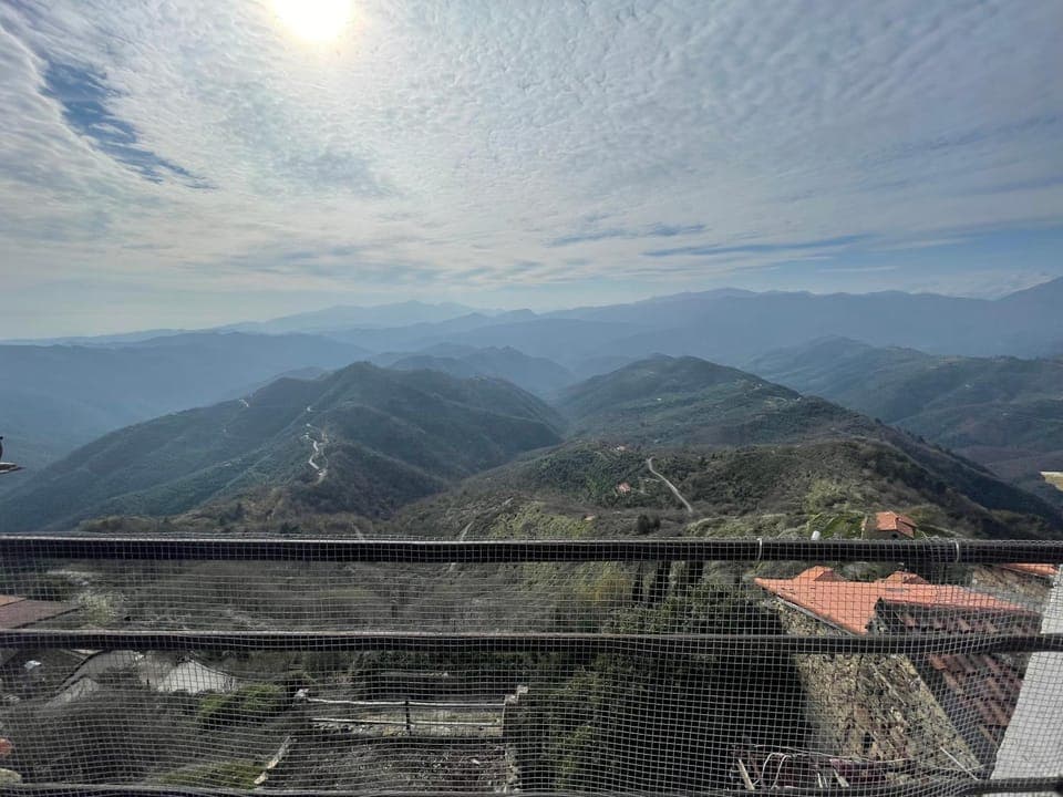 Nearby landmark, Day, Natural landscape, Bird's eye view, Mountain view