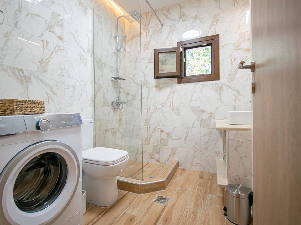 Shower, Toilet, bidet, washing machine