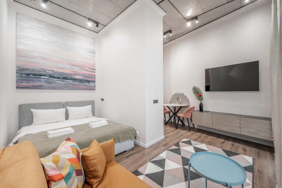 Bed, Photo of the whole room