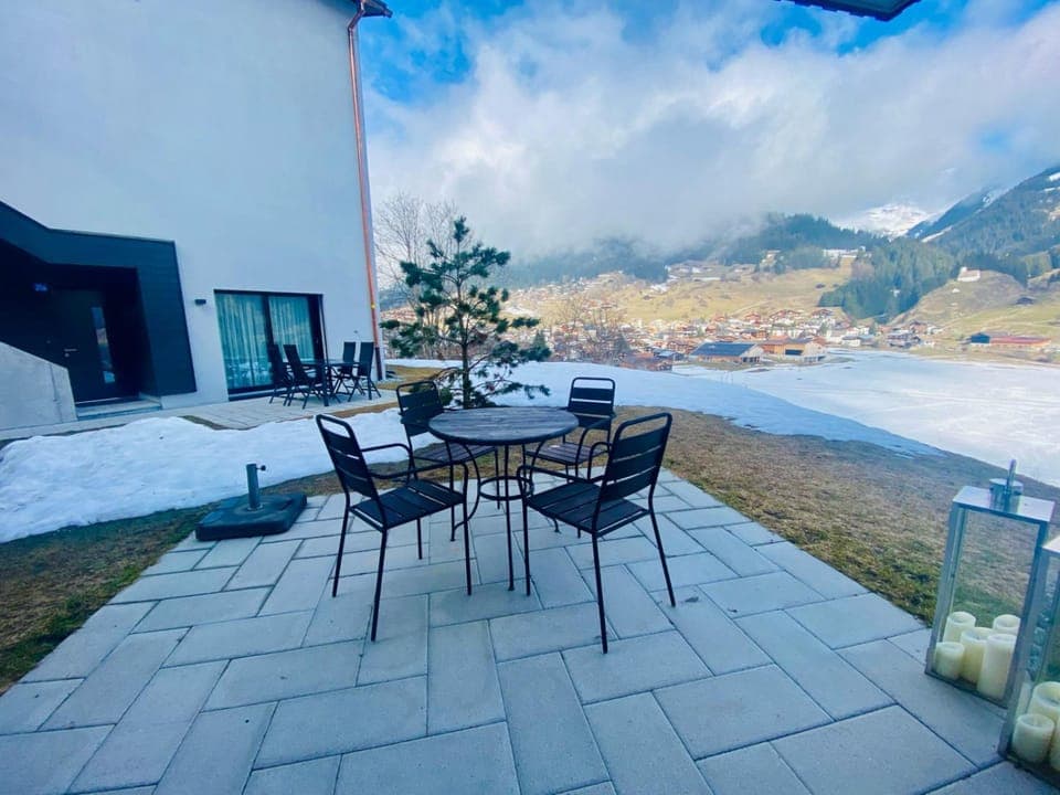 Day, Natural landscape, View (from property/room), Balcony/Terrace, Mountain view