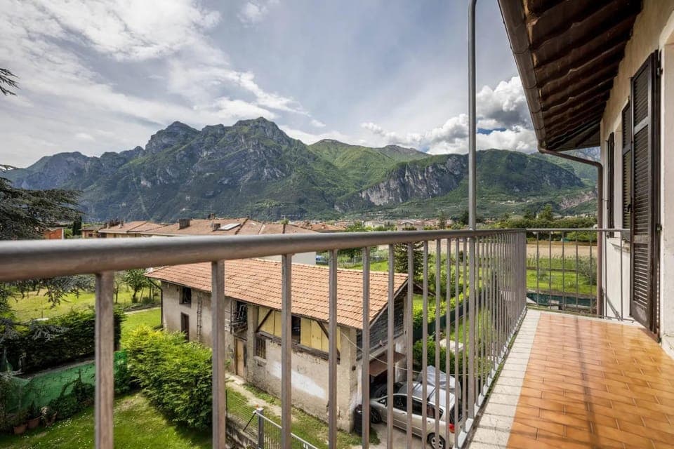 Day, Natural landscape, View (from property/room), Balcony/Terrace, Mountain view