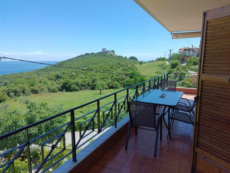 Natural landscape, Balcony/Terrace, Mountain view, Sea view