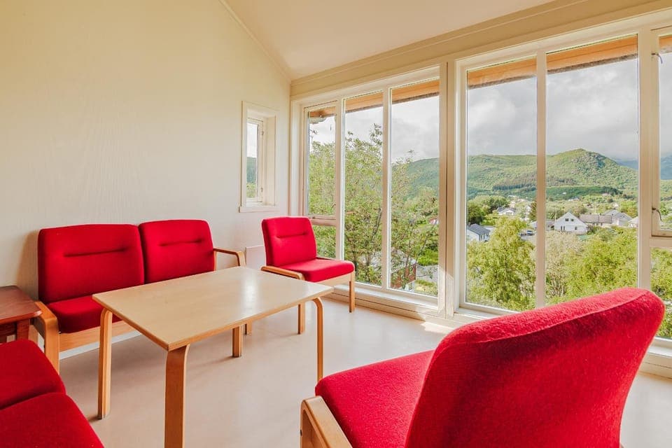 View (from property/room), Living room, Seating area