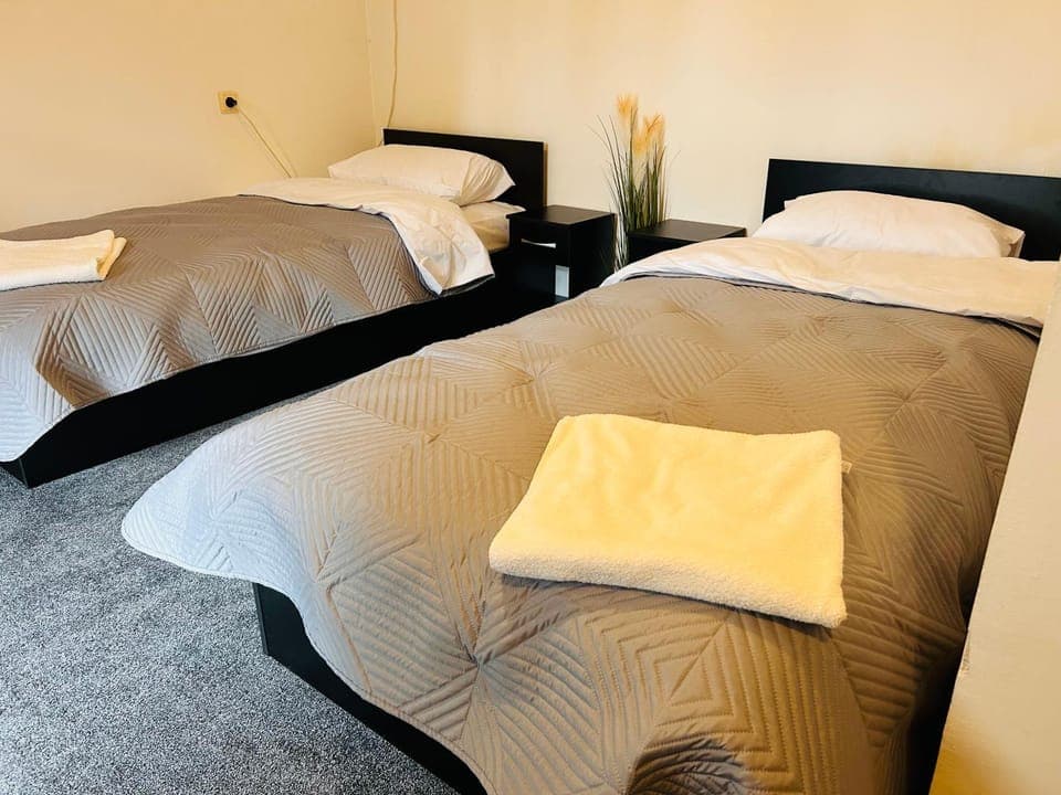 Bed, BBQ facilities, TV and multimedia, Coffee/tea facilities, towels