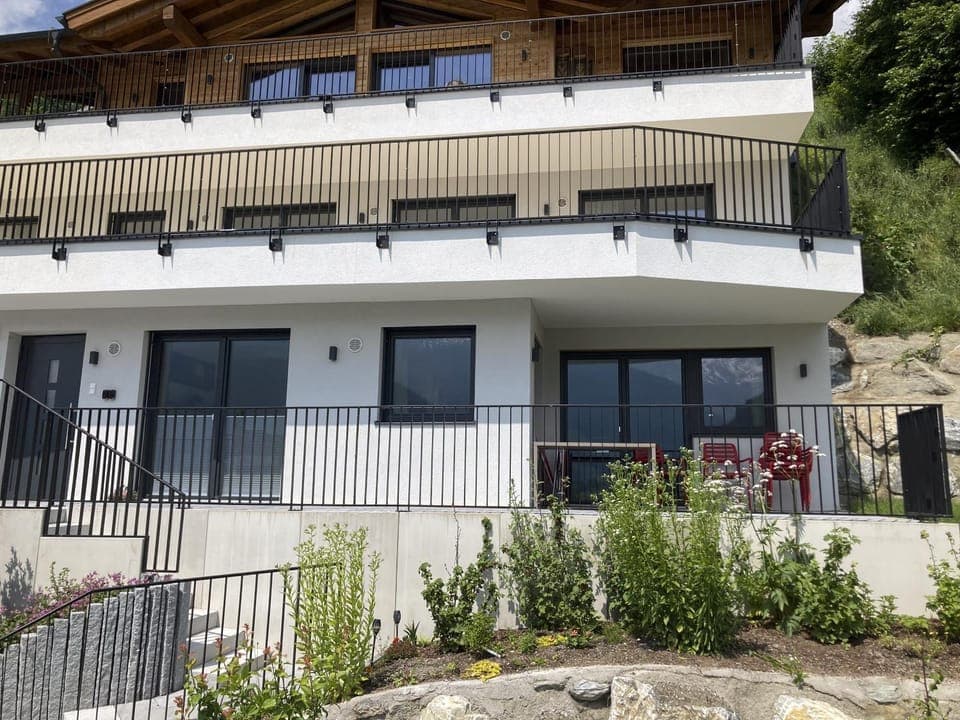 Property building, Day, View (from property/room), Balcony/Terrace