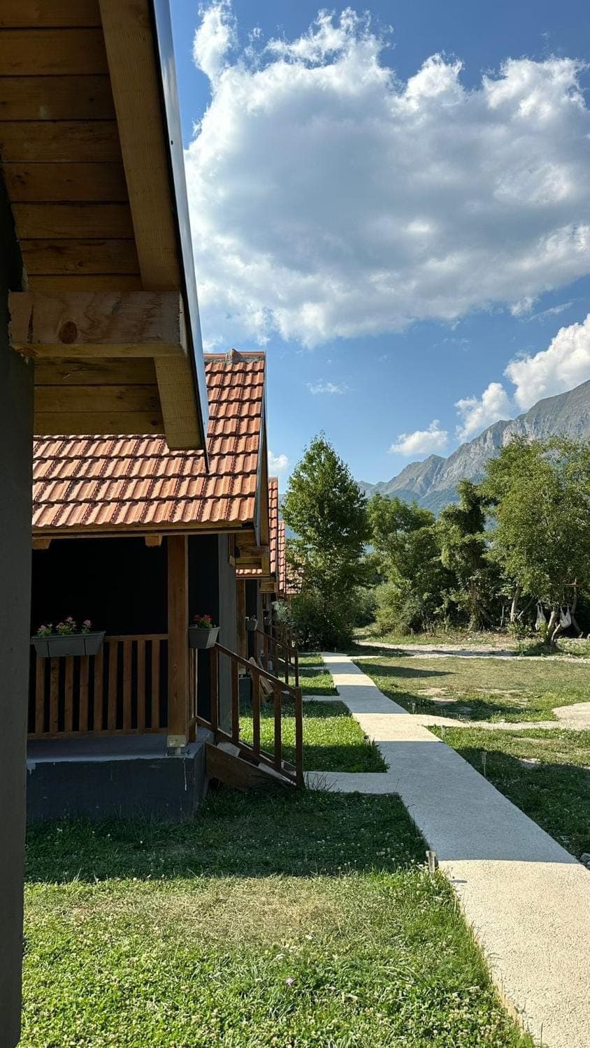 Day, Natural landscape, Garden, Garden view, Mountain view