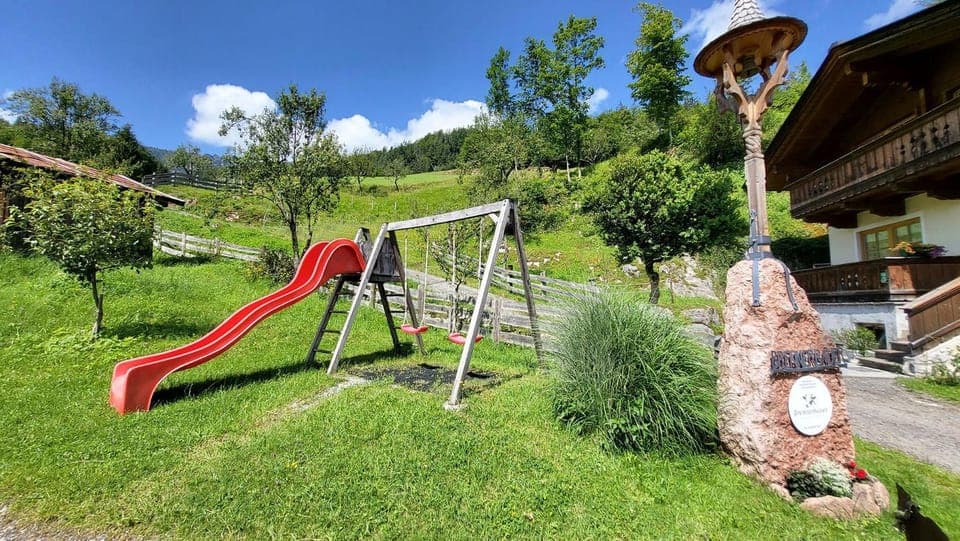 Day, Natural landscape, Children play ground, Garden, Garden view