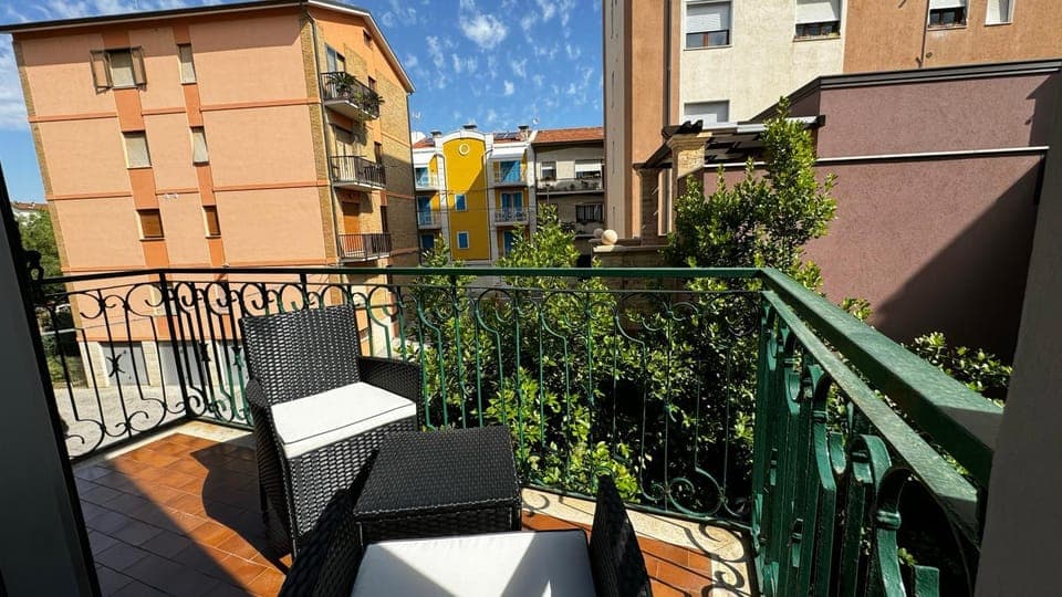 View (from property/room), Balcony/Terrace, Inner courtyard view