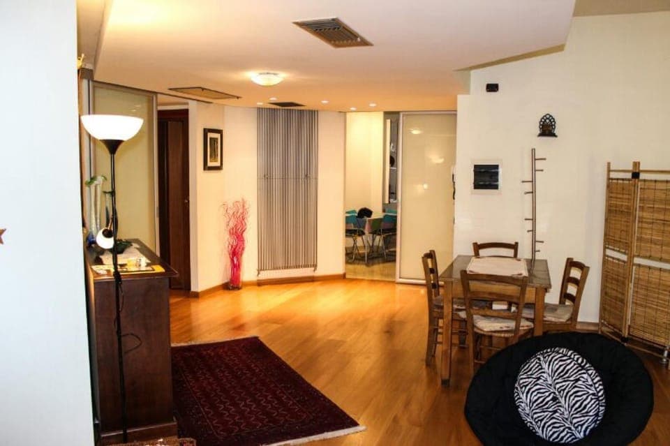 Communal lounge/ TV room, Communal lounge/ TV room