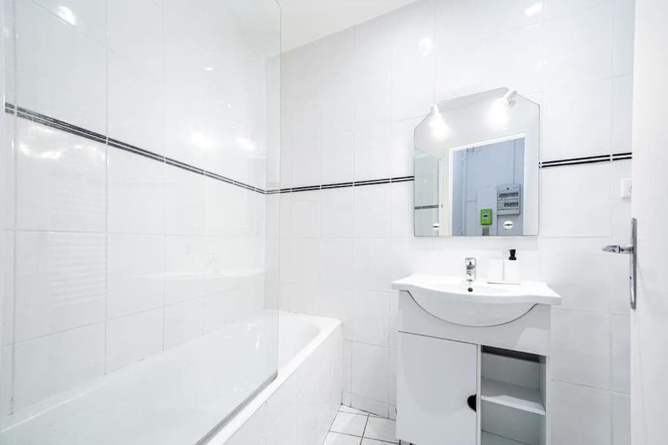 Shower, Bathroom, Bath