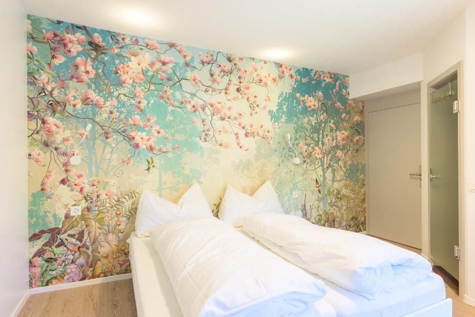 Bed, Photo of the whole room, Bedroom