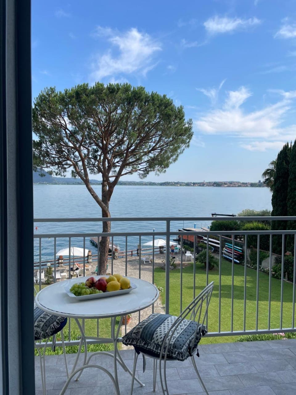 Garden, View (from property/room), Balcony/Terrace, Garden view, Lake view