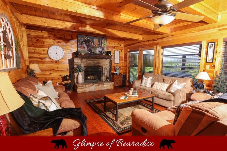 TV and multimedia, Living room, Seating area, fireplace