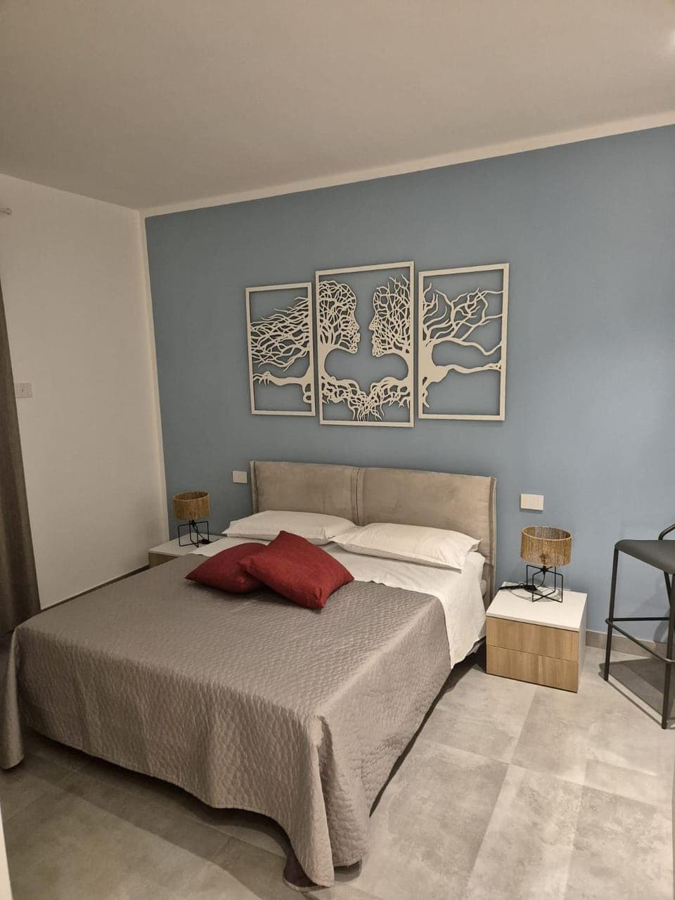 Bed, Photo of the whole room