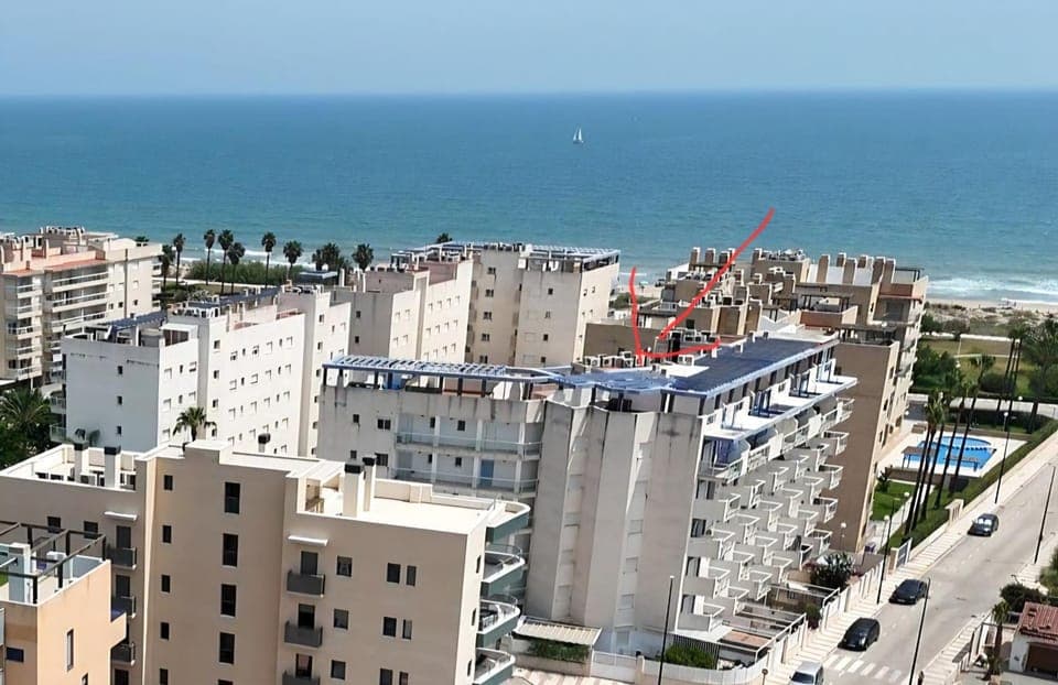 Chula Vista Apartamento, 200m de la playa, piscina, parking Apartment in Daimús