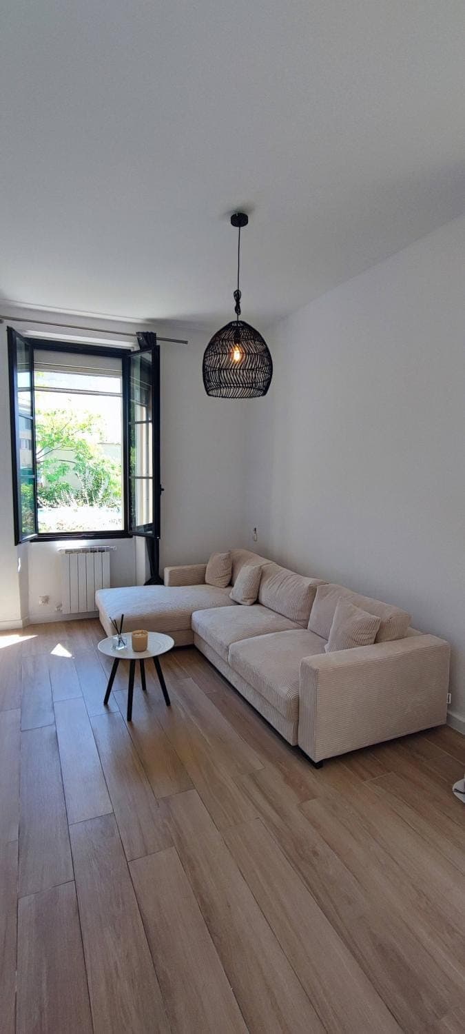 Communal lounge/ TV room, Living room