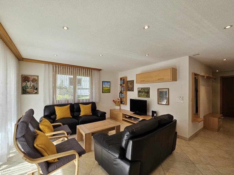 Communal lounge/ TV room, Living room