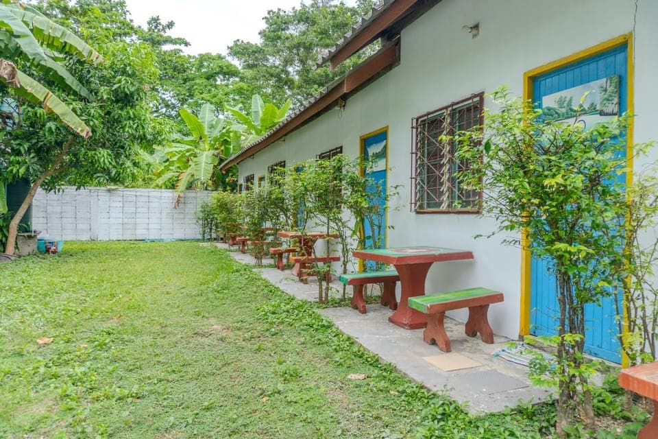 Garden, Dining area, Garden view