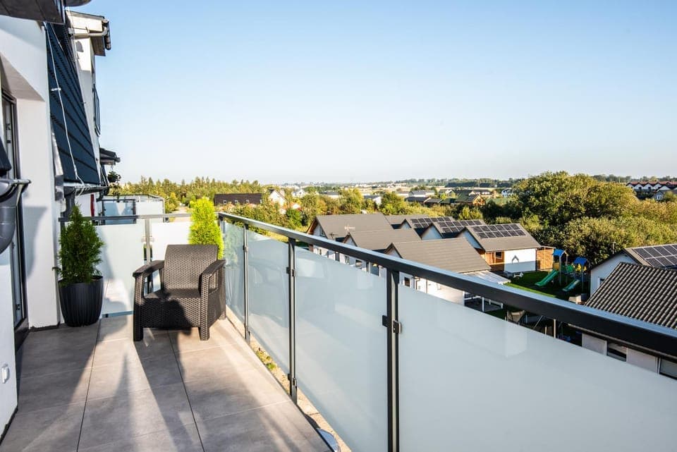 Property building, View (from property/room), Balcony/Terrace
