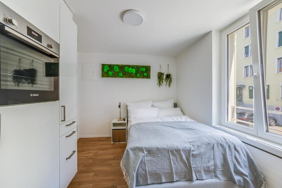 Bed, Photo of the whole room, Bedroom