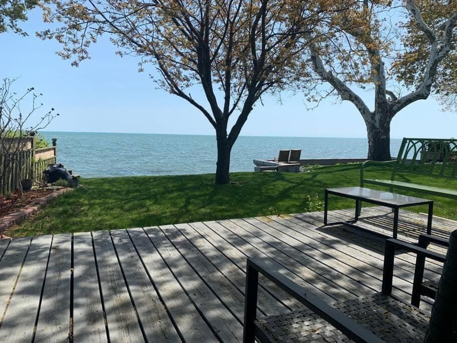 Day, Lake view