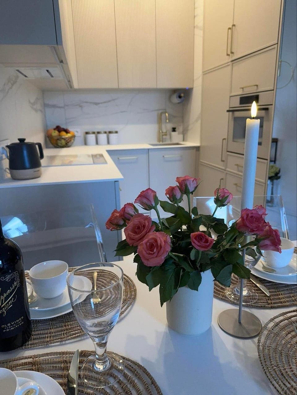 Kitchen or kitchenette