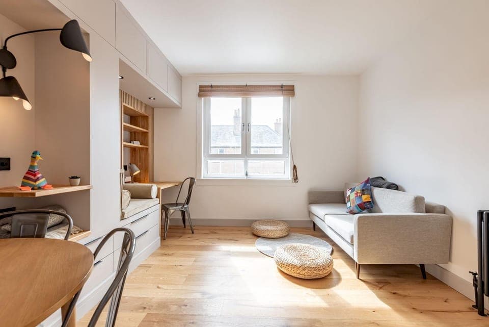 Communal lounge/ TV room, Living room