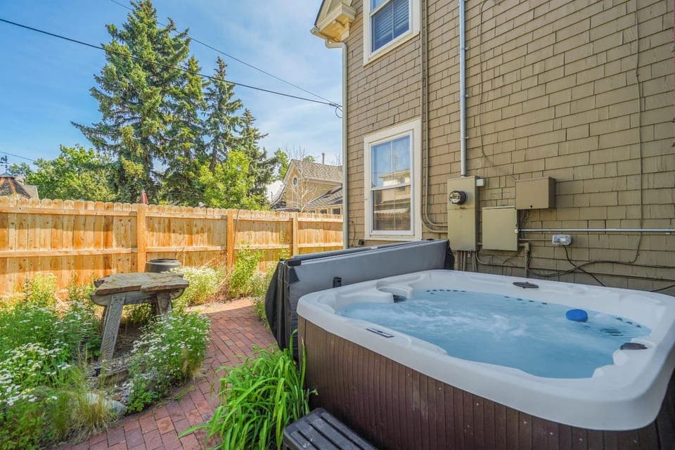 Noble Manor Near Top Spots Hot Tub BBQ House in Colorado Springs