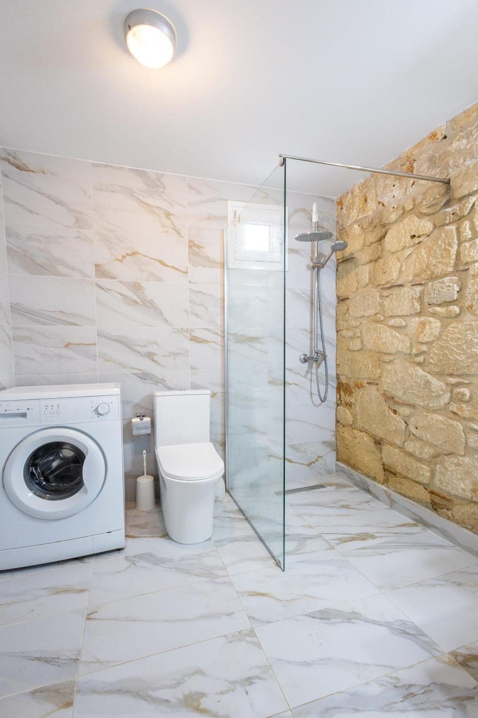 Shower, Toilet, washing machine