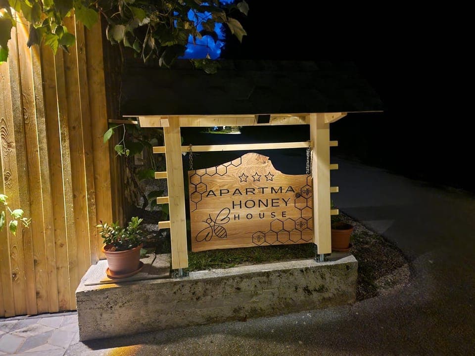 Logo/Certificate/Sign