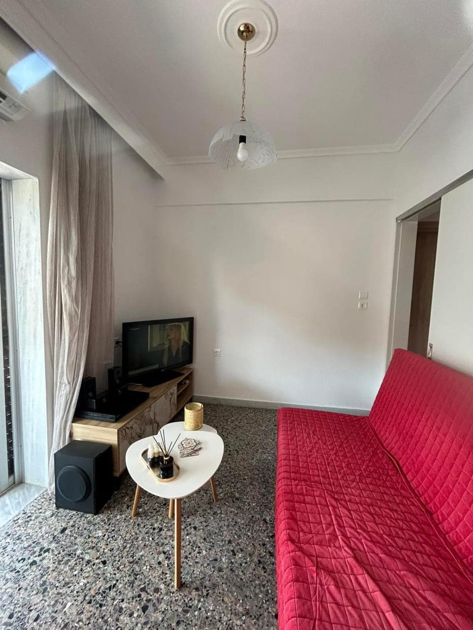 TV and multimedia, Living room, Seating area