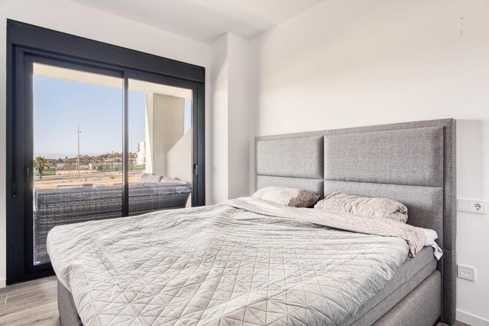 Living room, Bedroom