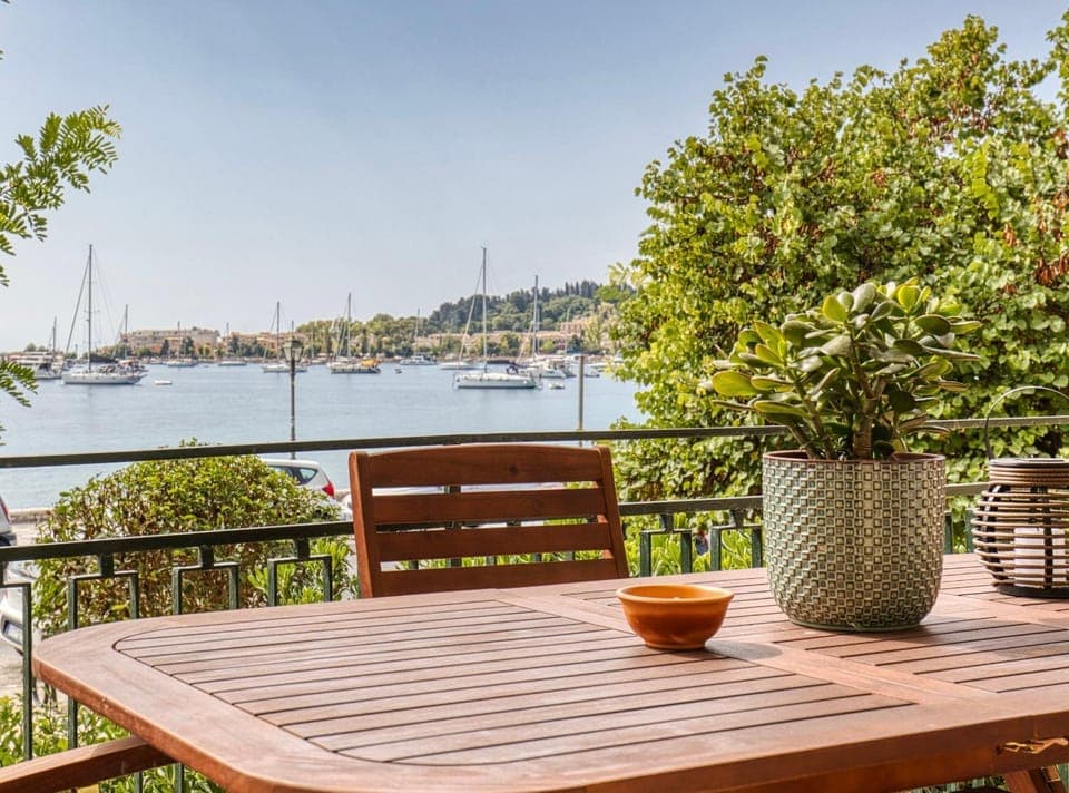 Patio, Nearby landmark, Day, View (from property/room), Balcony/Terrace, Dining area, Sea view