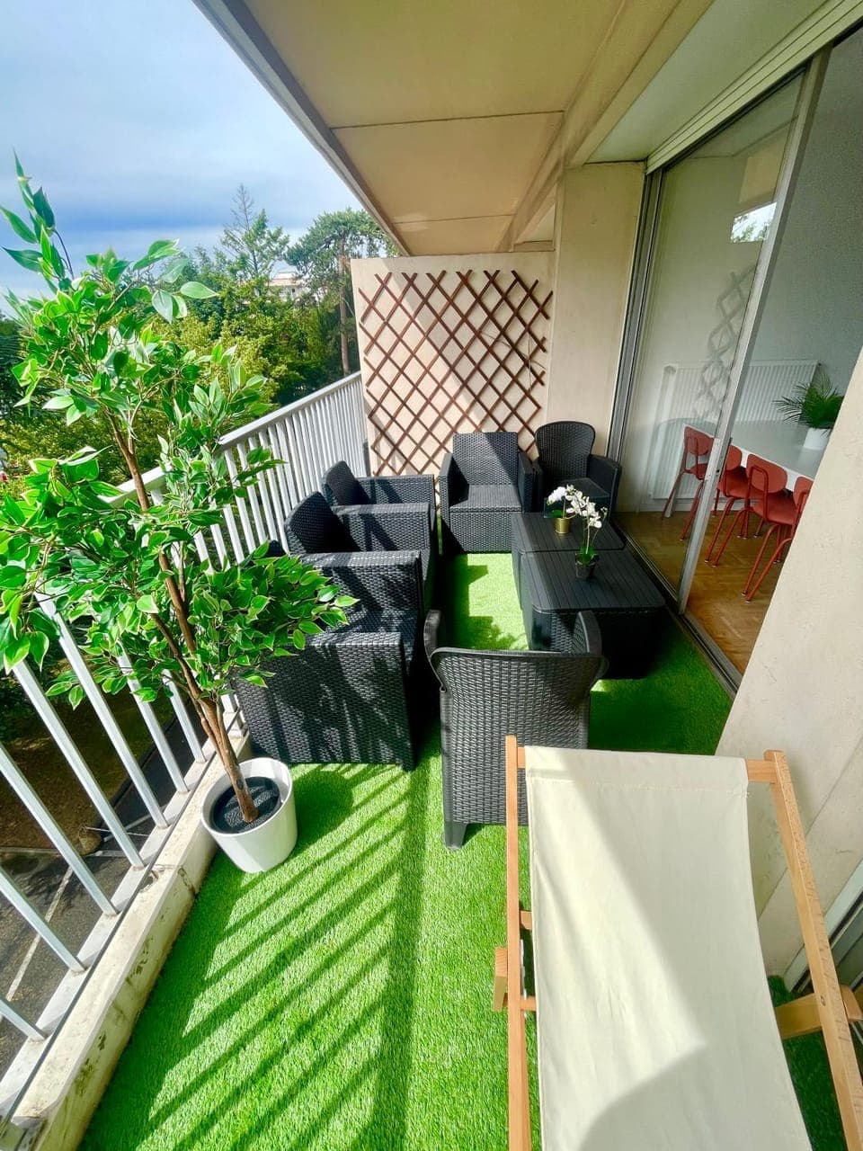 Patio, Spring, Day, Garden, View (from property/room), Balcony/Terrace, Living room, Garden view