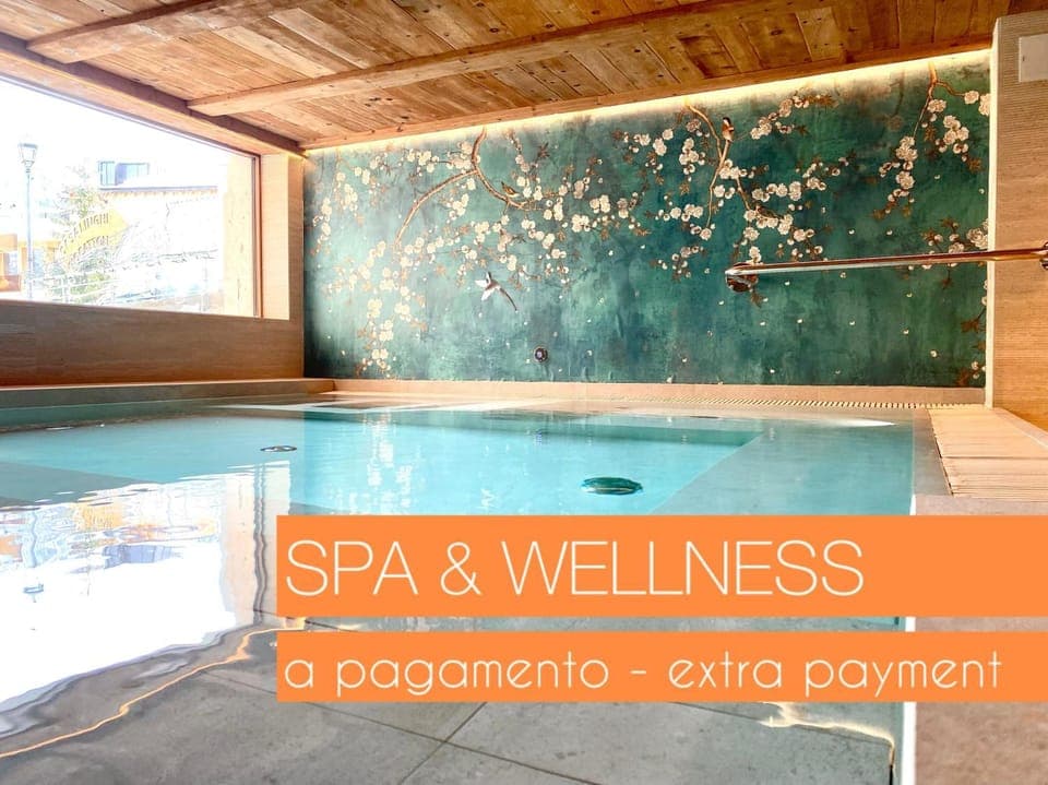 Hot Tub, Sauna, Spa and wellness centre/facilities, Pool view