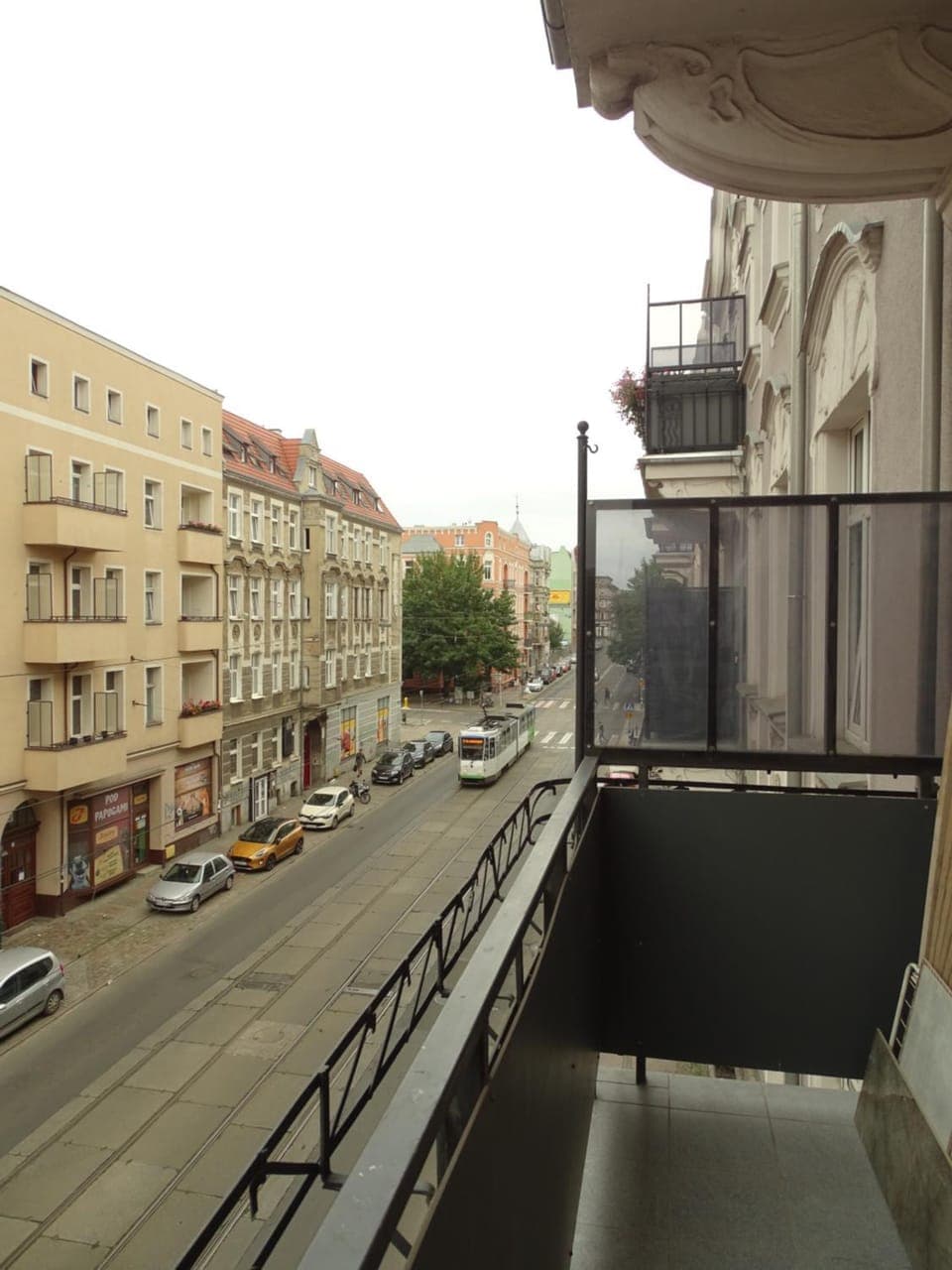 Neighbourhood, View (from property/room), Balcony/Terrace, Street view, Location