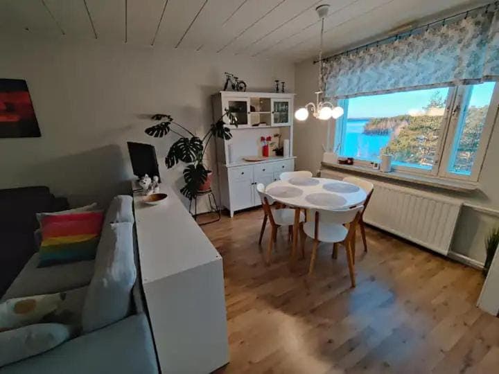 View (from property/room), Kitchen or kitchenette, Living room, Dining area, Lake view