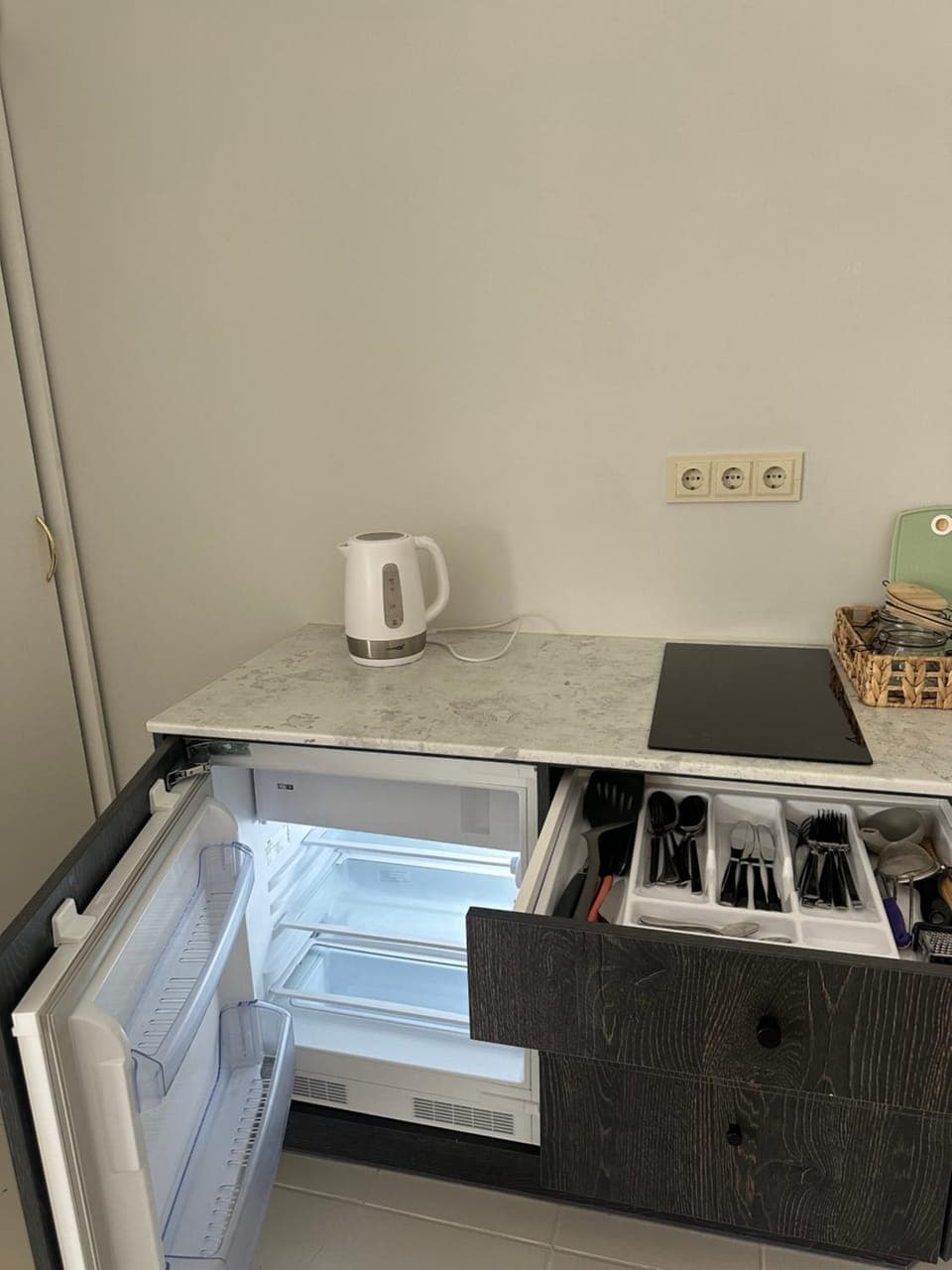 Coffee/tea facilities, Kitchen or kitchenette