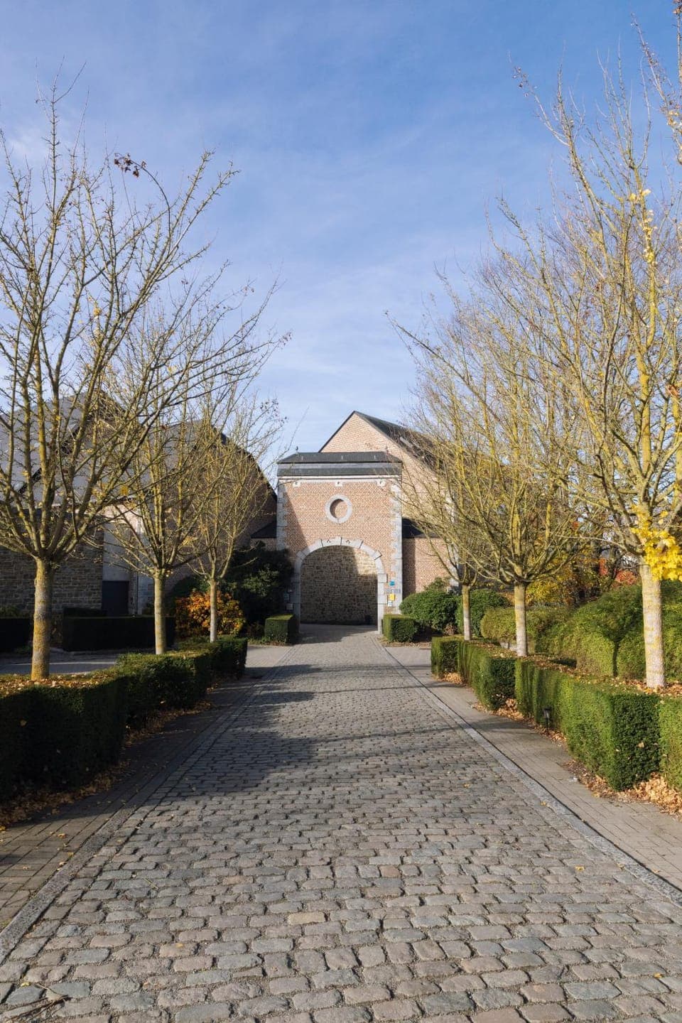 Property building, Spring