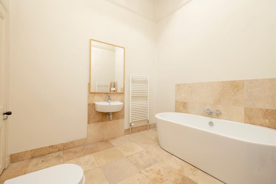 Toilet, Bathroom, Bath